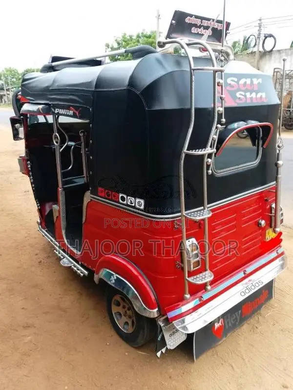 Bajaj RE 2011 Three Wheel (Used)