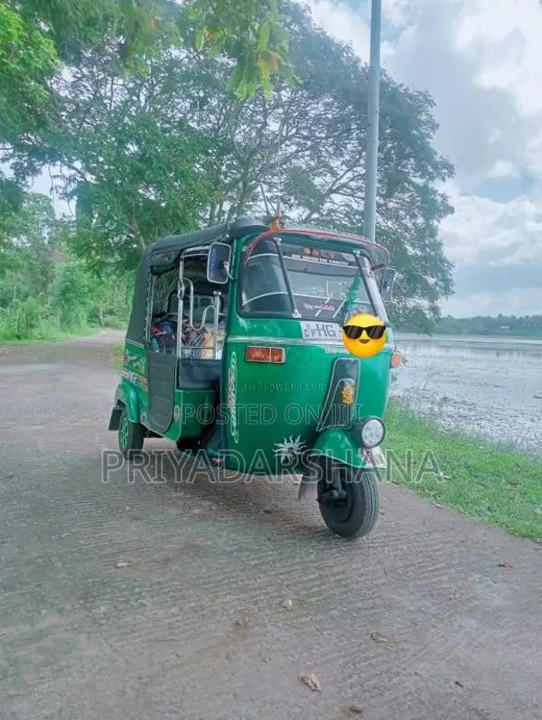 Bajaj 2 Stroke 2004 Three Wheel (Used)