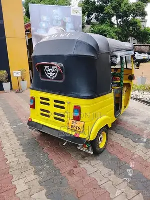 Bajaj 2 Stroke 1994 Three Wheel (Used)