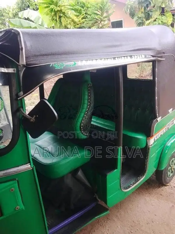 Bajaj RE 2008 Three Wheel (Used)