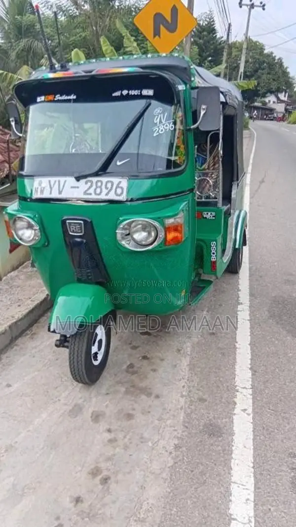 Bajaj 4 Stroke 2012 Three Wheel (Used)