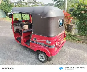 Bajaj RE 2 Stroke 2015 Three Wheel (Used)