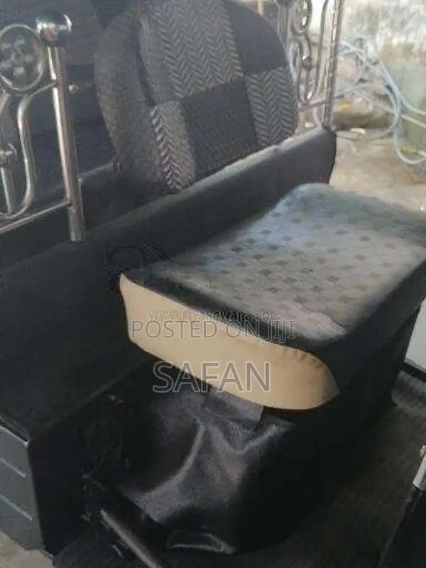 Bajaj 4 Stroke 2012 Three Wheel (Used)