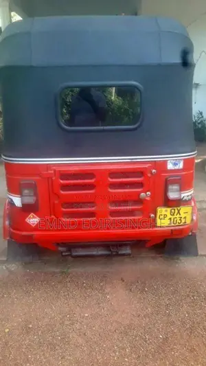 Bajaj RE 2010 Three Wheel (Used)