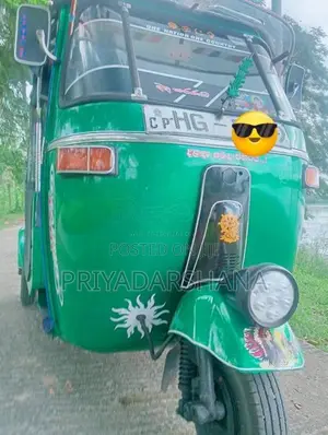 Bajaj 2 Stroke 2004 Three Wheel (Used)