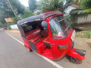 Bajaj 4 Stroke 2007 Three Wheel (Used)