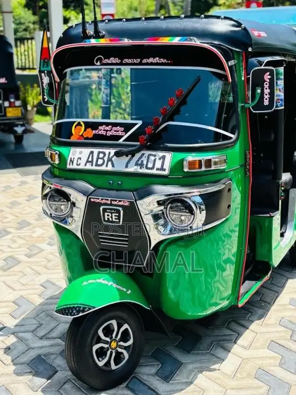 Bajaj 4 stroke 2016 Three Wheel (Used)