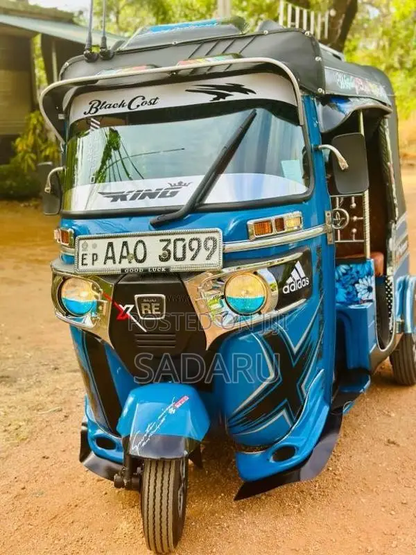 Bajaj Re 2015 Three Wheel (Used)