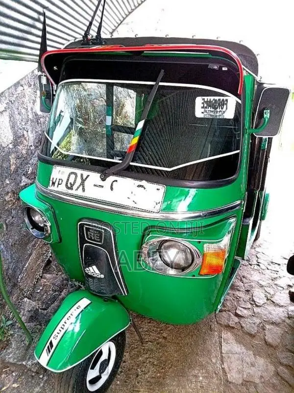 Bajaj RE 4 Stroke 2010 Three Wheel (Used)