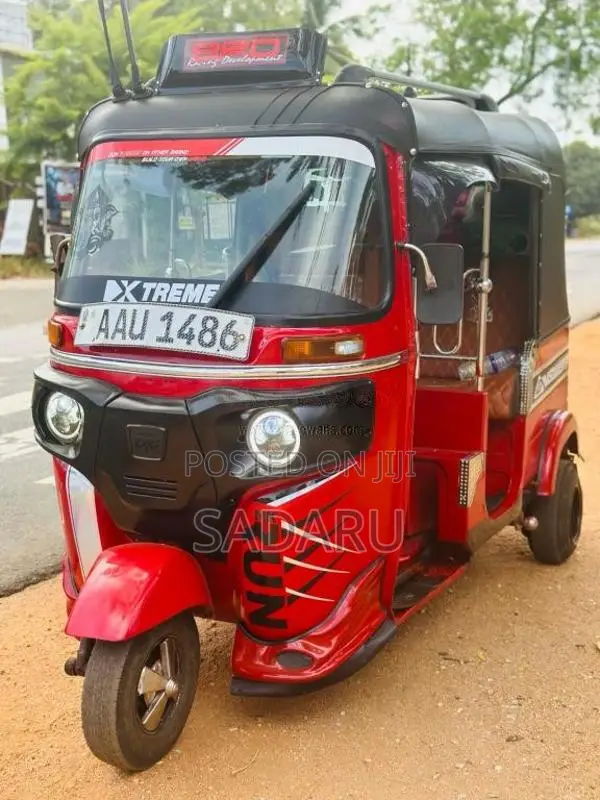 Bajaj RE 4 Stroke 2015 Three Wheel (Used)
