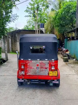 Bajaj RE 2015 Three Wheel (Used)