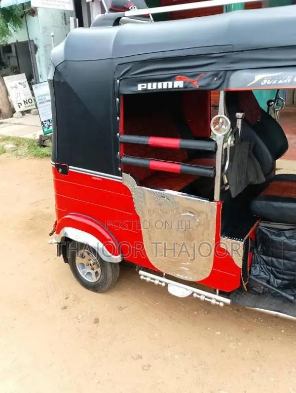 Bajaj RE 2011 Three Wheel (Used)