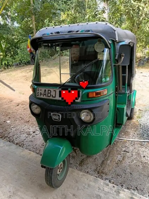 Bajaj RE 2016 Three Wheel (Used)