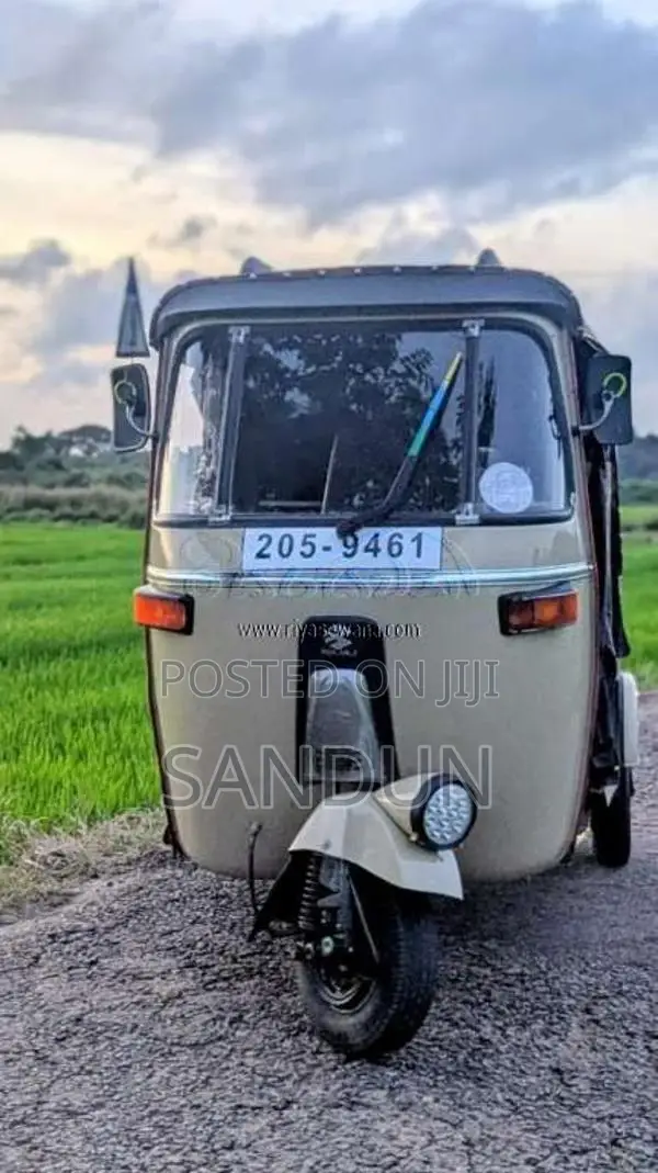Bajaj 2 Stroke 1999 Three Wheel (Used)