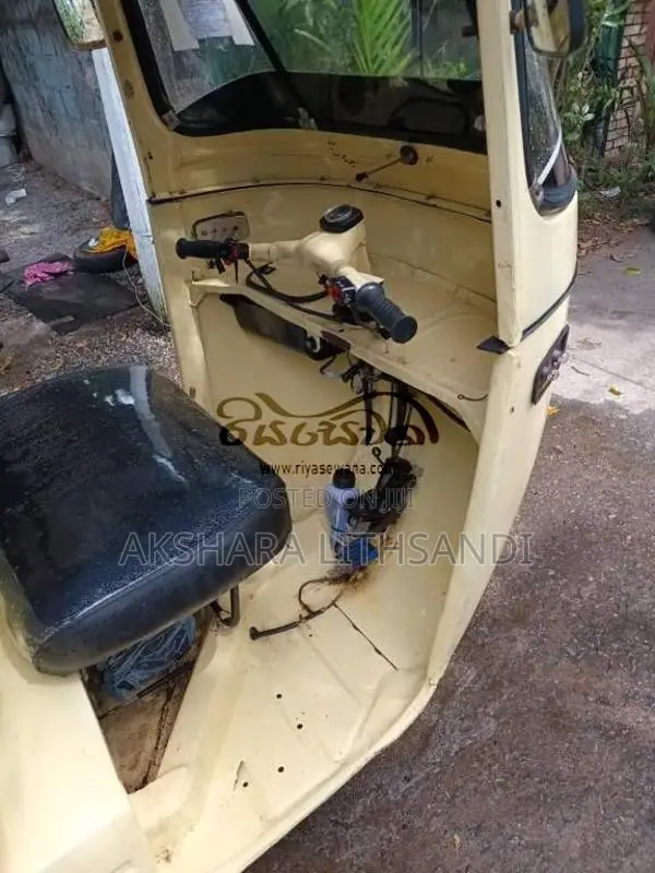 Bajaj 2 Stroke 1996 Three Wheel (Used)