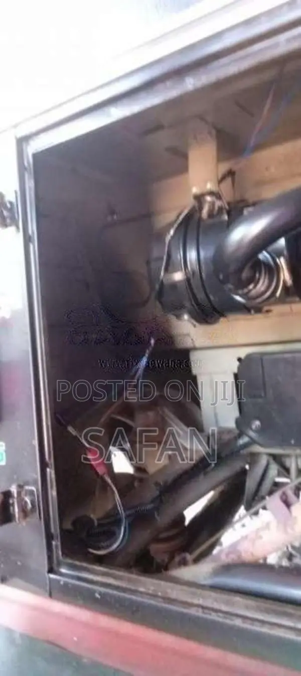 Bajaj 4 Stroke 2012 Three Wheel (Used)