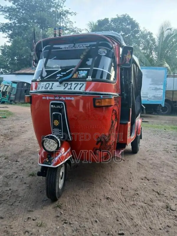 Bajaj RE 2006 Three Wheel (Used)