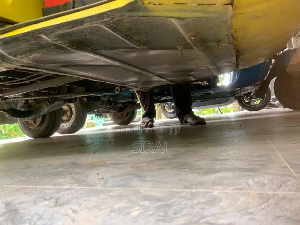 Bajaj 2 Stroke 1994 Three Wheel (Used)