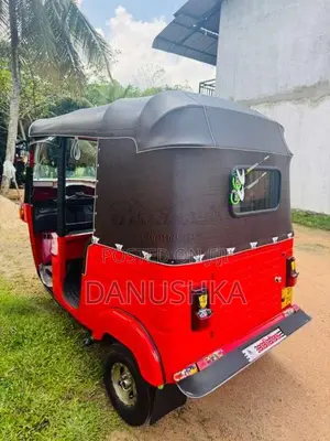 Bajaj 4 Stroke 2012 Three Wheel (Used)