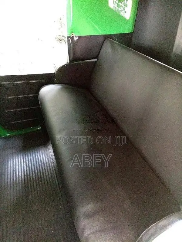 Bajaj RE 4 Stroke 2010 Three Wheel (Used)