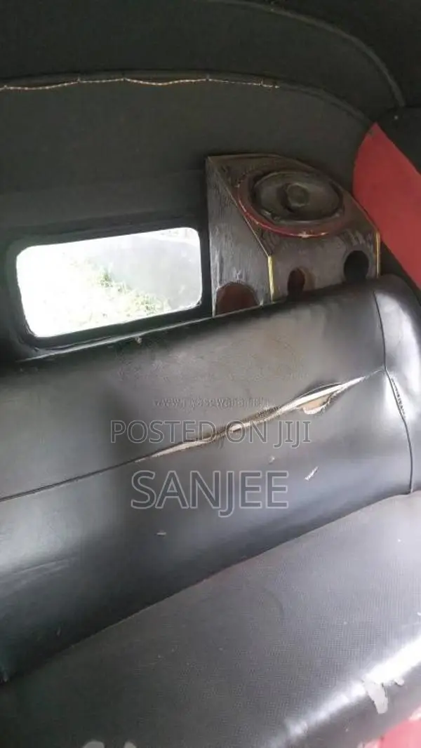 Bajaj RE 205 2015 Three Wheel (Used)