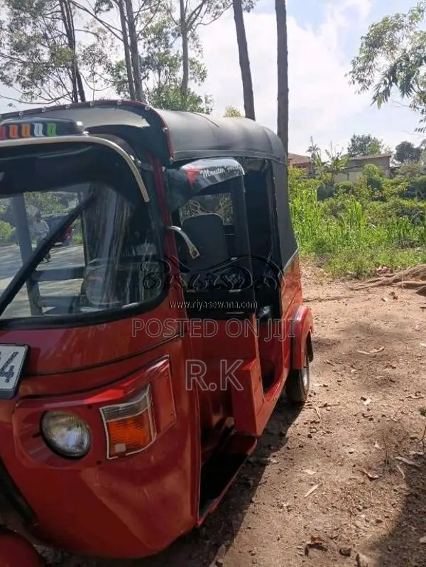 Bajaj RE 2012 Three Wheel (Used)