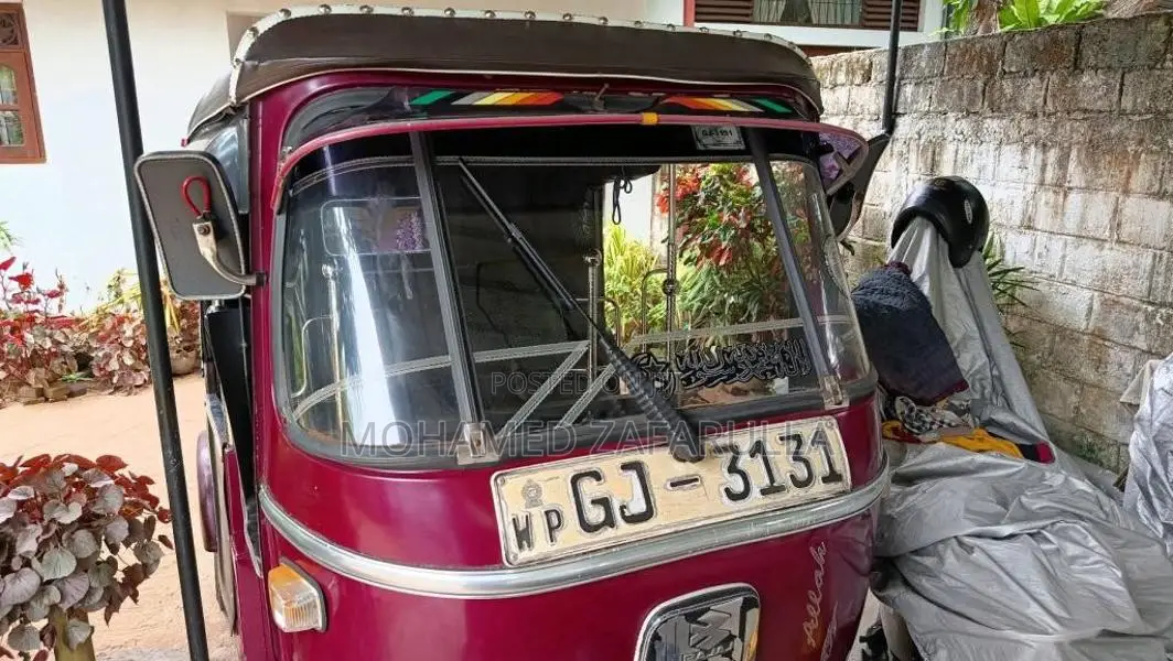 Bajaj RE 2001 Three Wheel (Used)