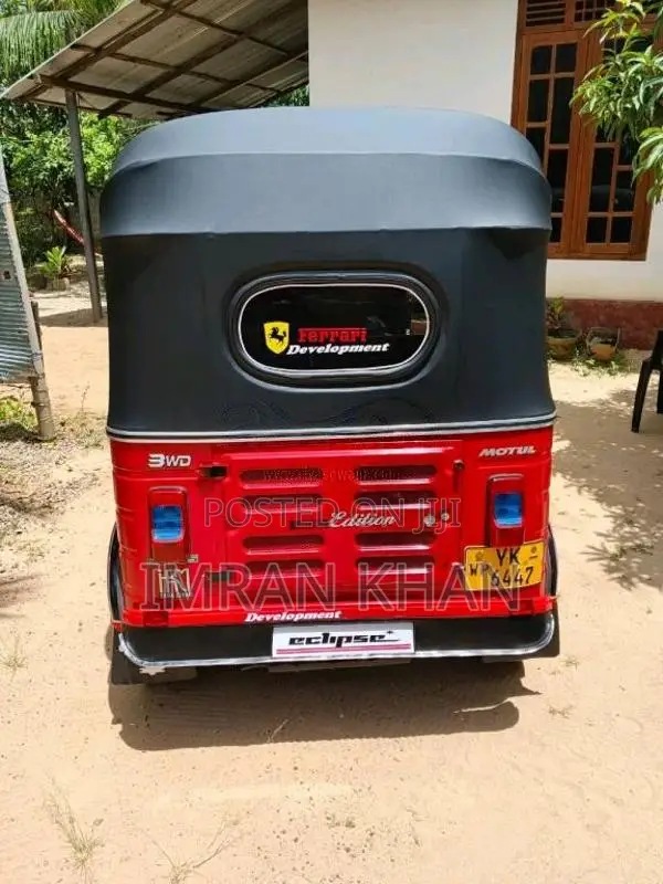 Bajaj RE 2011 Three Wheel (Used)