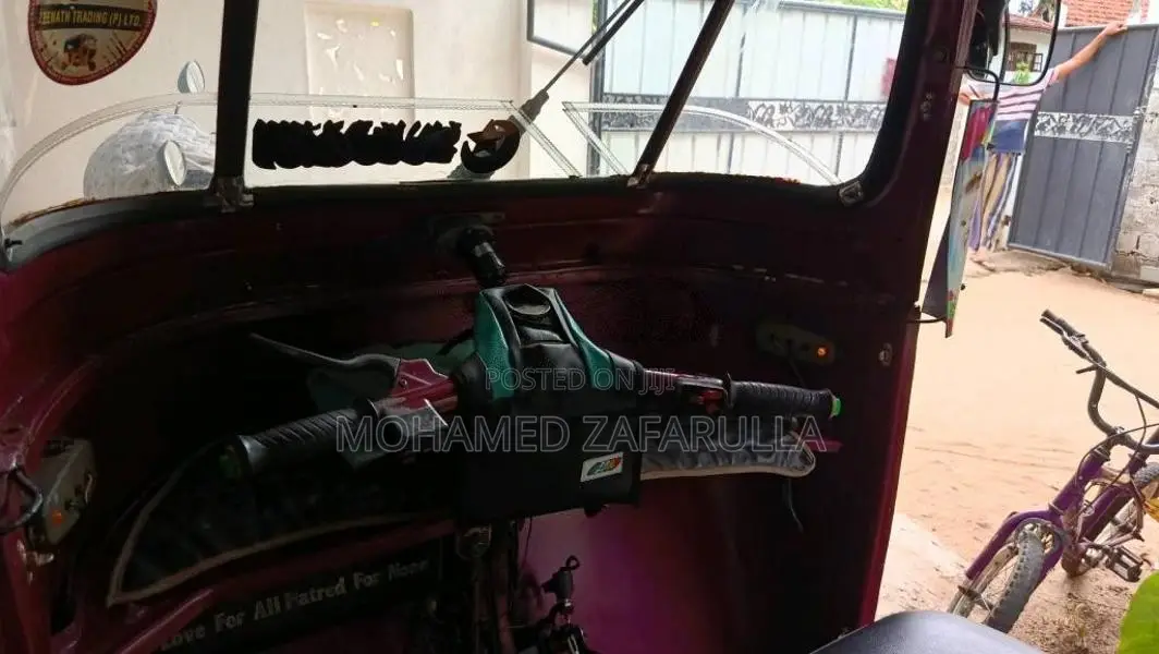 Bajaj RE 2001 Three Wheel (Used)