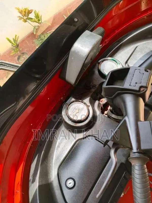 Bajaj RE 2011 Three Wheel (Used)