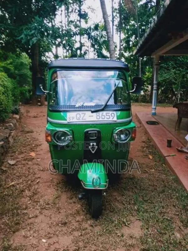 Bajaj RE 4 Stroke 2010 Three Wheel (Used)