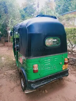 Bajaj RE 4 Stroke 2010 Three Wheel (Used)