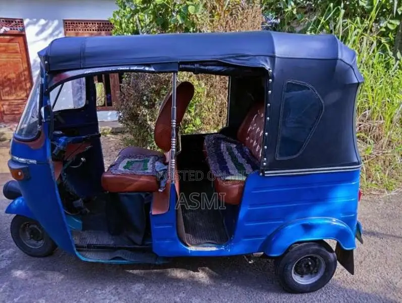 Bajaj RE 2 Stroke 2003 Three Wheel (Used)