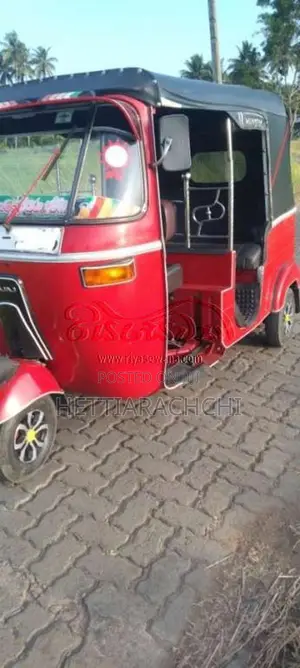 Bajaj 4 Stroke 2009 Three Wheel (Used)