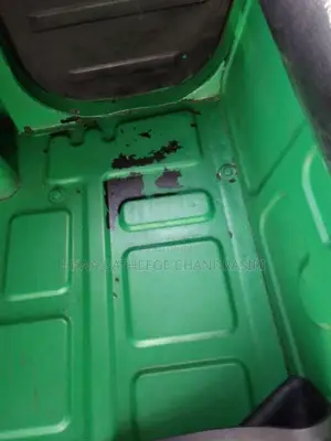 Bajaj 4 Stroke 2011 Three Wheel (Used)