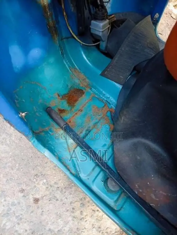 Bajaj RE 2 Stroke 2003 Three Wheel (Used)