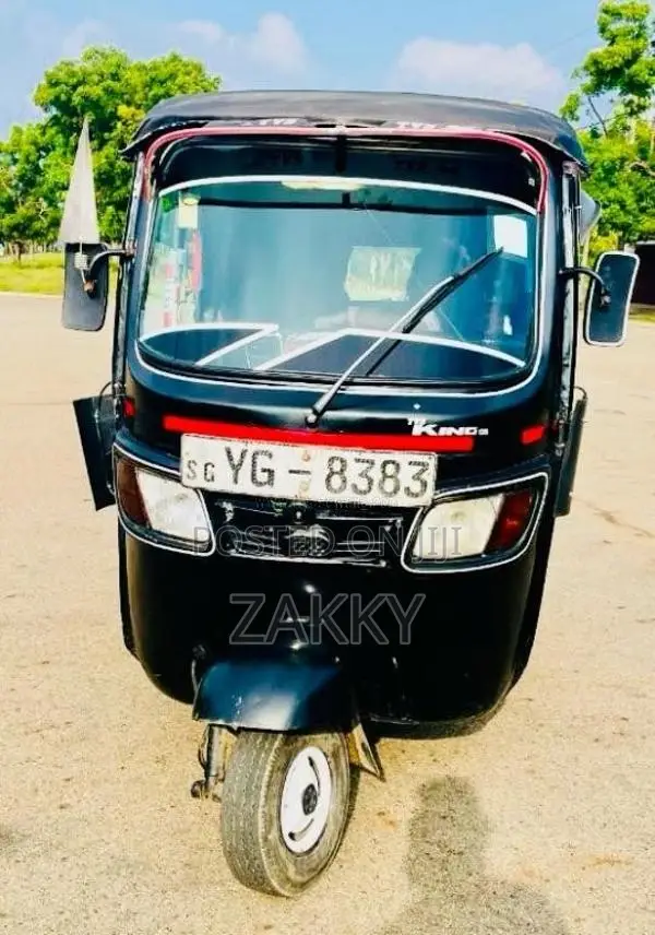 TVS King 2010 Three Wheel (Used)