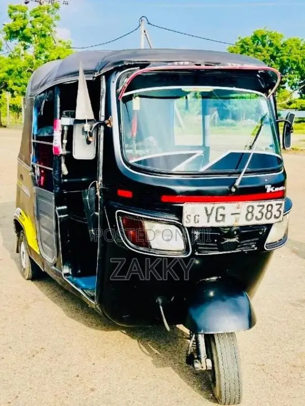 TVS King 2010 Three Wheel (Used)