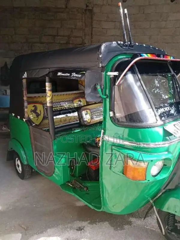 Bajaj Re 2010 Three Wheel (Used)