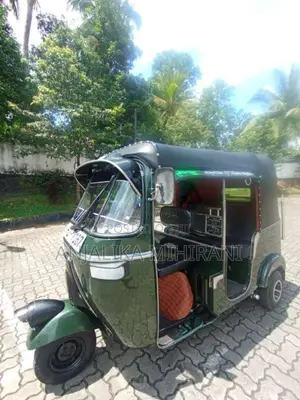 Bajaj 2 Stroke 2003 Three Wheel (Used)