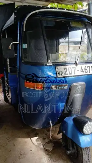 Bajaj 2 stroke 2000 Three Wheel (Used)