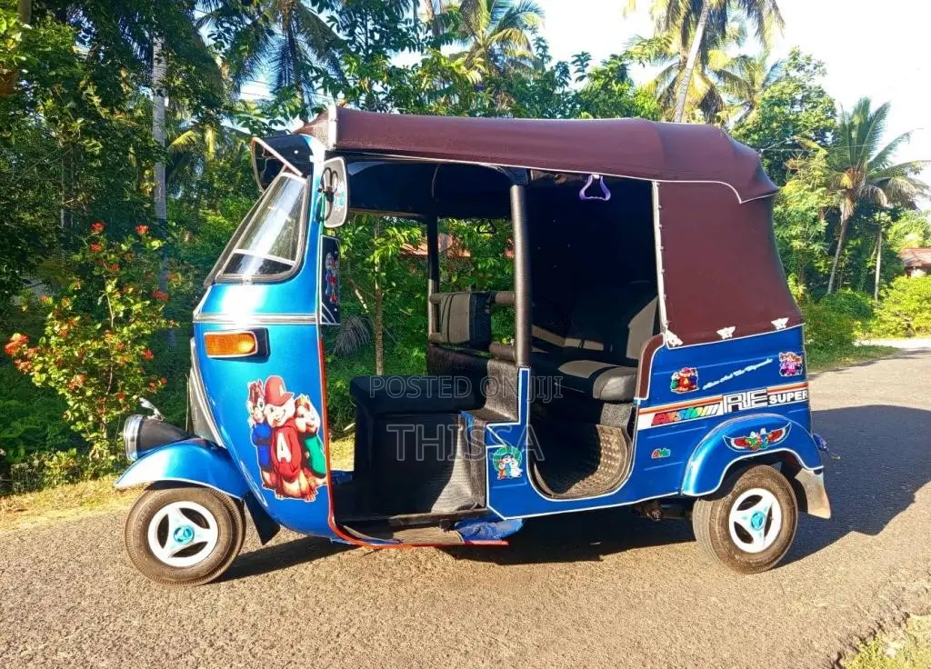 Bajaj 2 Stroke 2005 Three Wheel (Used)