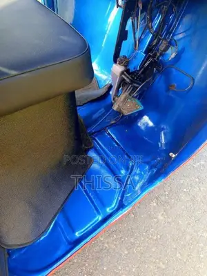 Bajaj 2 Stroke 2005 Three Wheel (Used)