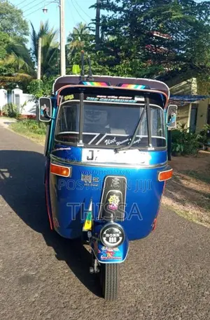 Bajaj 2 Stroke 2005 Three Wheel (Used)