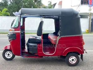 Bajaj 4 Stroke 2015 Three Wheel (Used)
