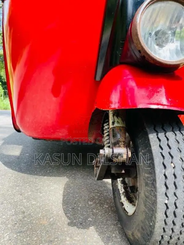 Bajaj 2 Stroke 1998 Three Wheel (Used)