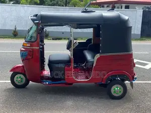 Bajaj 4 Stroke 2015 Three Wheel (Used)