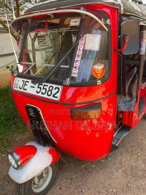 Bajaj 2 Stroke 2004 Three Wheel (Used)