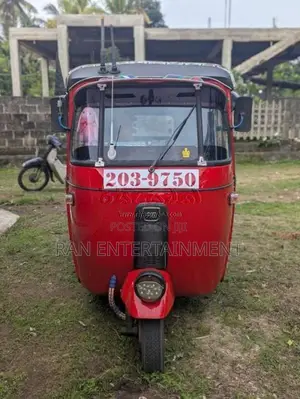 Bajaj RE 2 Stroke 1998 Three Wheel (Used)