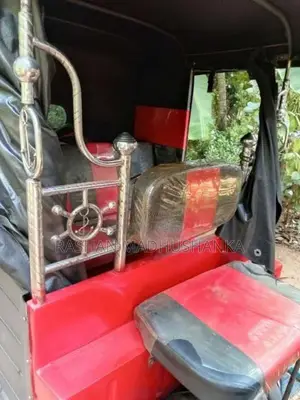 Bajaj 4 Stroke 2008 Three Wheel (Used)